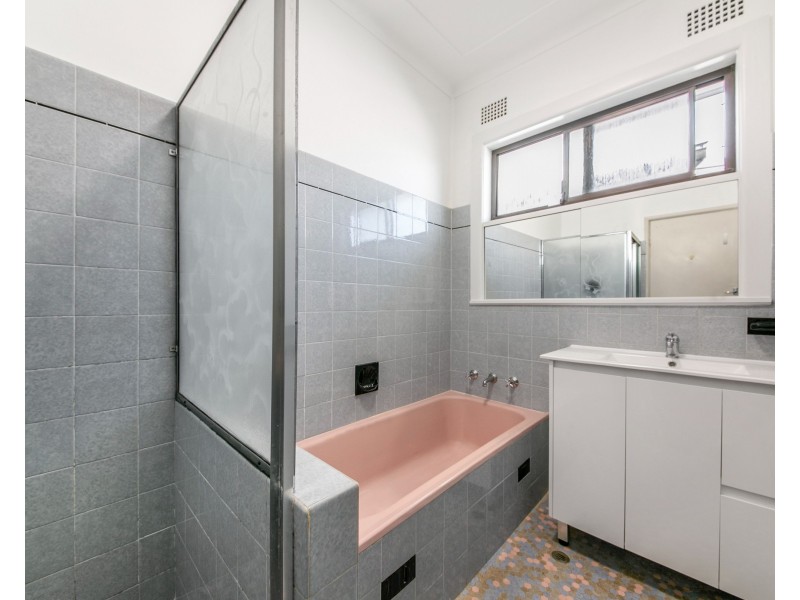 37 Myall St, Merrylands NSW 2160