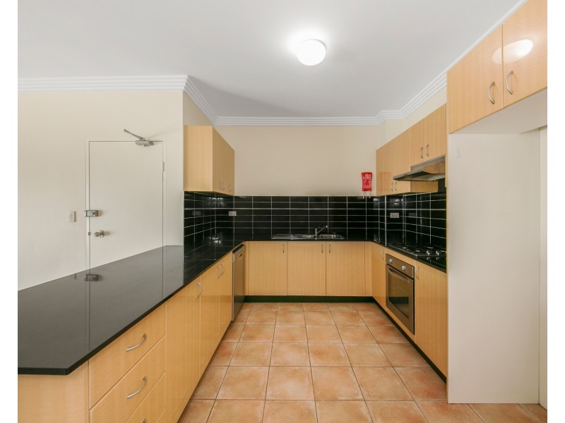 8/76-78 Mountford Av, Guildford NSW 2161