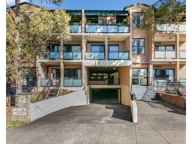 8/76-78 Mountford Av, Guildford NSW 2161
