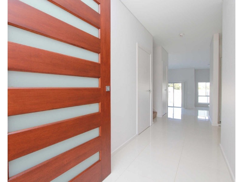 2A Rein Rd, Greystanes NSW 2145