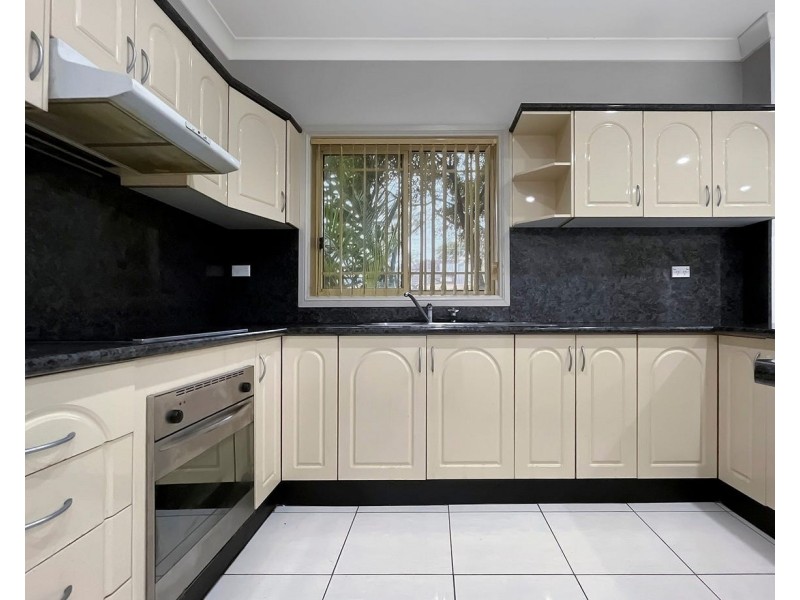 39a Dennistoun Av, Guildford West NSW 2161