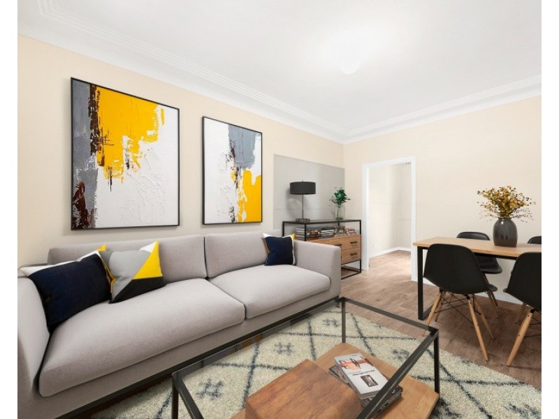 2/11 Shackel Av, Guildford NSW 2161