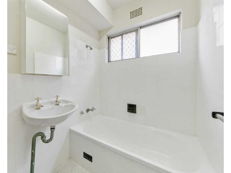 19/34 Addlestone Rd, Merrylands NSW 2160