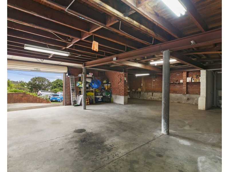 8 Coila Place, Merrylands NSW 2160