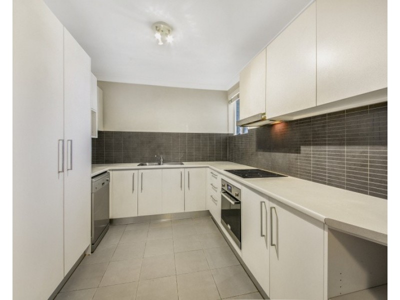 2/18 Oxford St, Merrylands NSW 2160