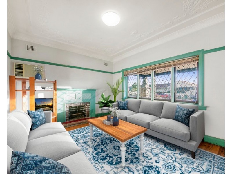 2 Britannia Av, Merrylands NSW 2160