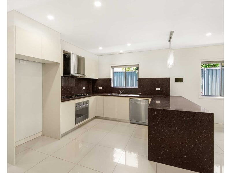 58 Desmond St, Merrylands NSW 2160