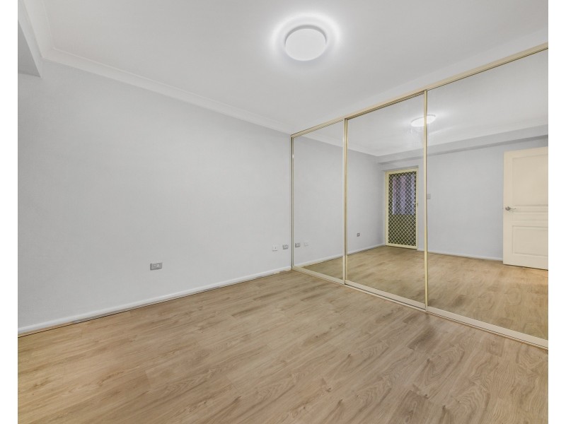 8/5 Stimson St, Guildford NSW 2161