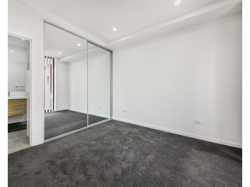 203/23-25 Toongabbie Rd, Toongabbie NSW 2146