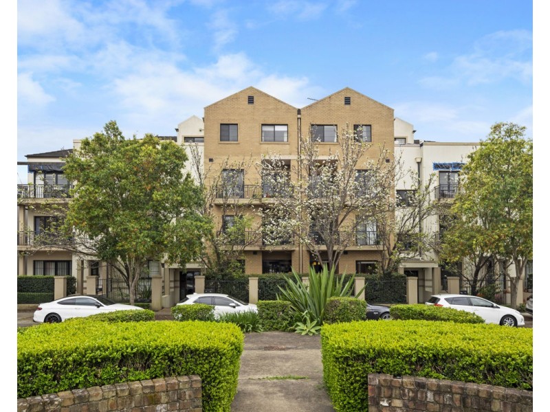 8/11-15 Refractory Court, Merrylands NSW 2160