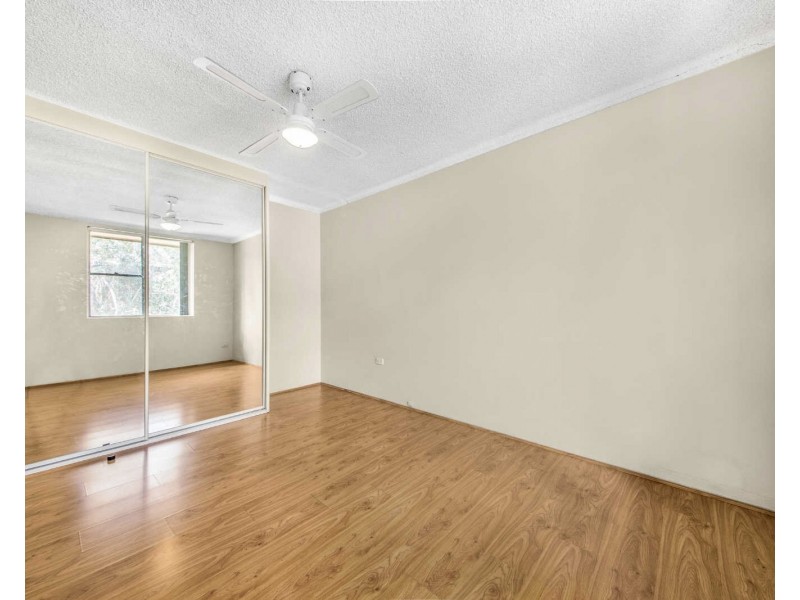 10/23 St Ann St, Merrylands NSW 2160