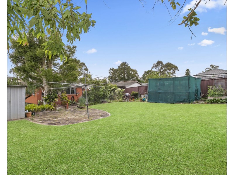 13 Victor Street, Greystanes NSW 2145