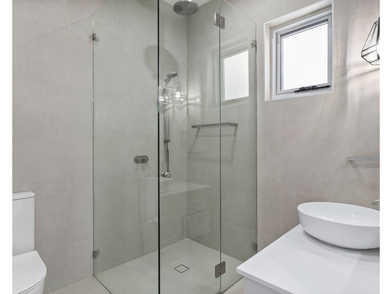 11 Barwon Street, Greystanes NSW 2145