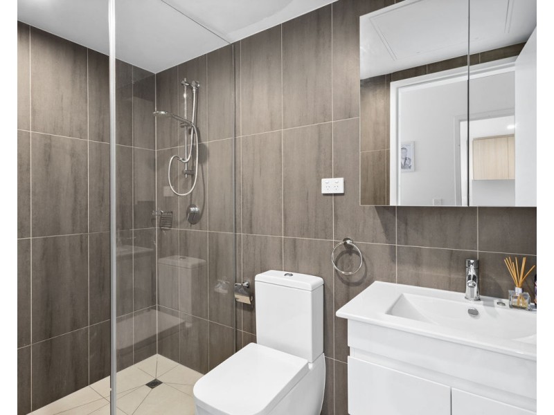 1803/5 Second Avenue, Blacktown NSW 2148