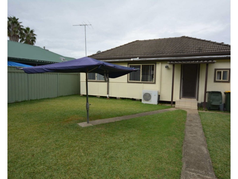 52 Leach Rd, Guildford NSW 2161
