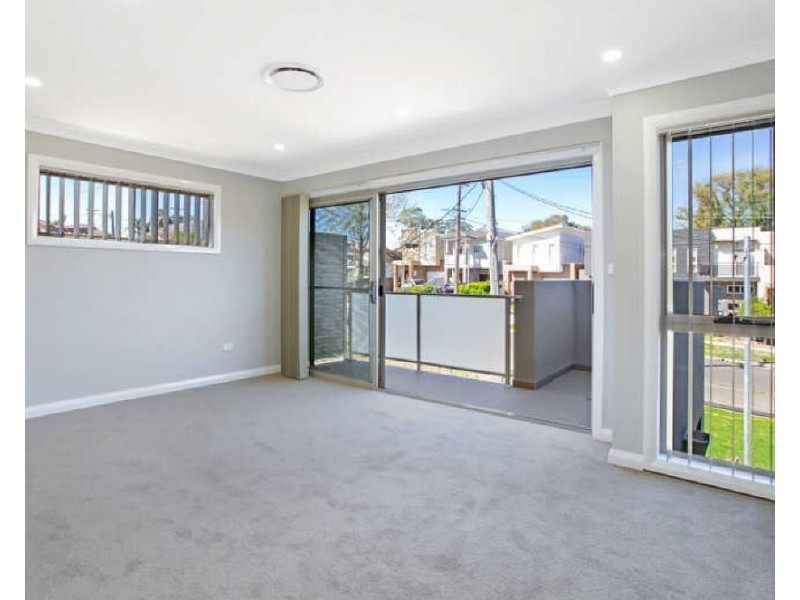 9A Albert St, Guildford NSW 2161