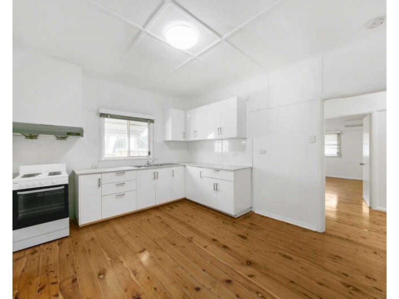 16 Donnelly St, Guildford NSW 2161