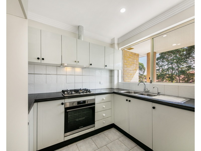 17/27-33 Addlestone Rd, Merrylands NSW 2160