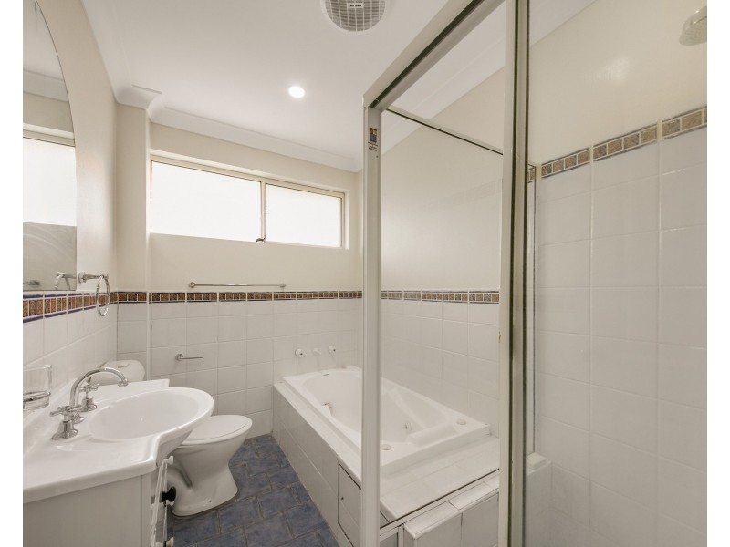 17/27-33 Addlestone Rd, Merrylands NSW 2160