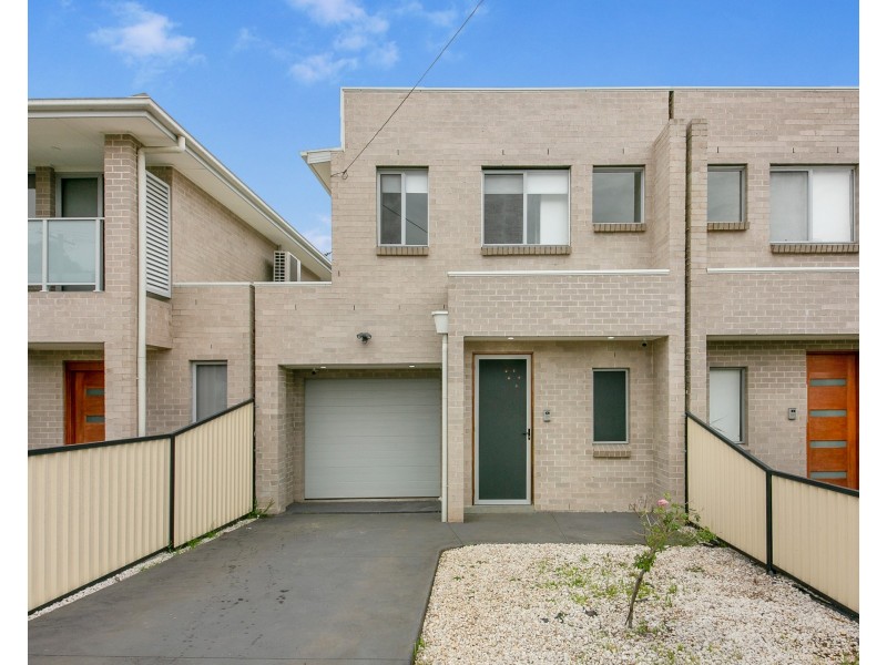 16a Cardigan St, Guildford NSW 2161