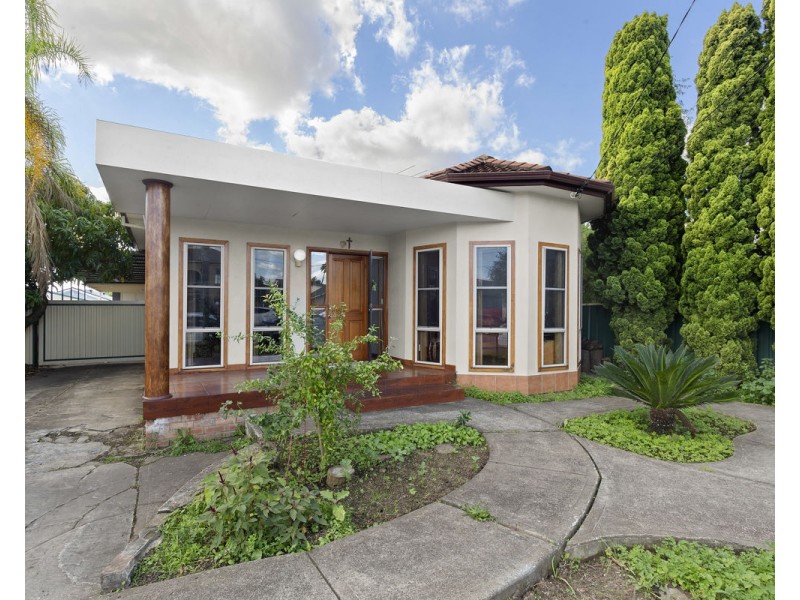37 Woodstock Street, Guildford NSW 2161