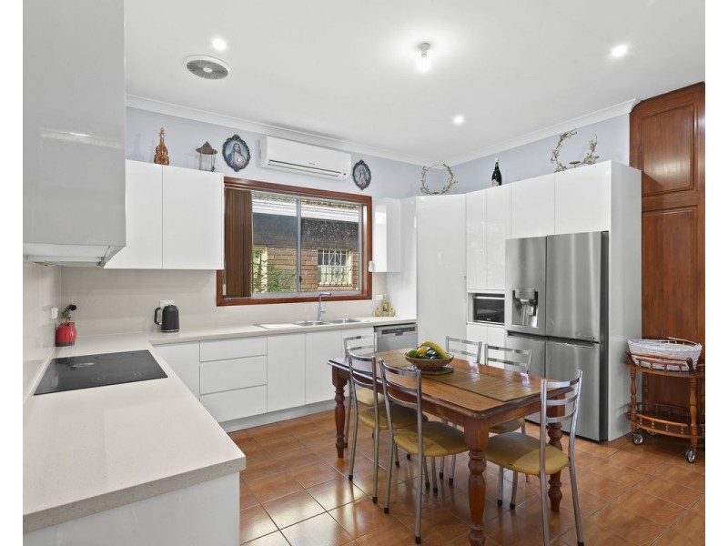 37 Woodstock Street, Guildford NSW 2161