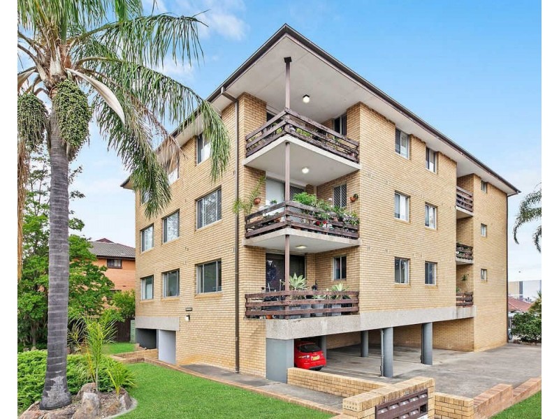 1/52 Sheffield St, Merrylands NSW 2160