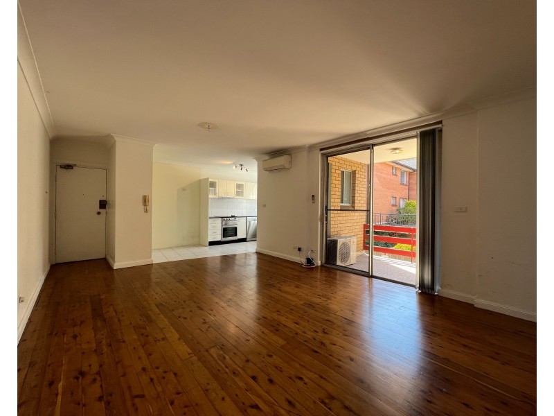 1/52 Sheffield St, Merrylands NSW 2160