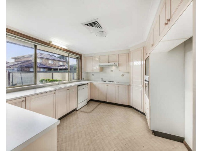 34 Windsor Rd, Merrylands NSW 2160