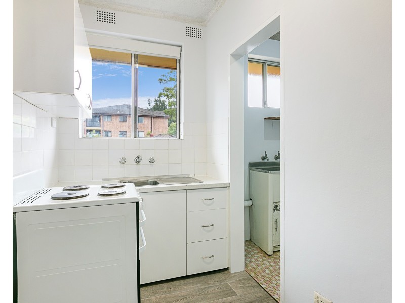 05/4 Todd St, Merrylands NSW 2160