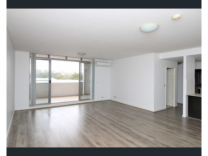 15/28 Brickworks Dr, Holroyd NSW 2142