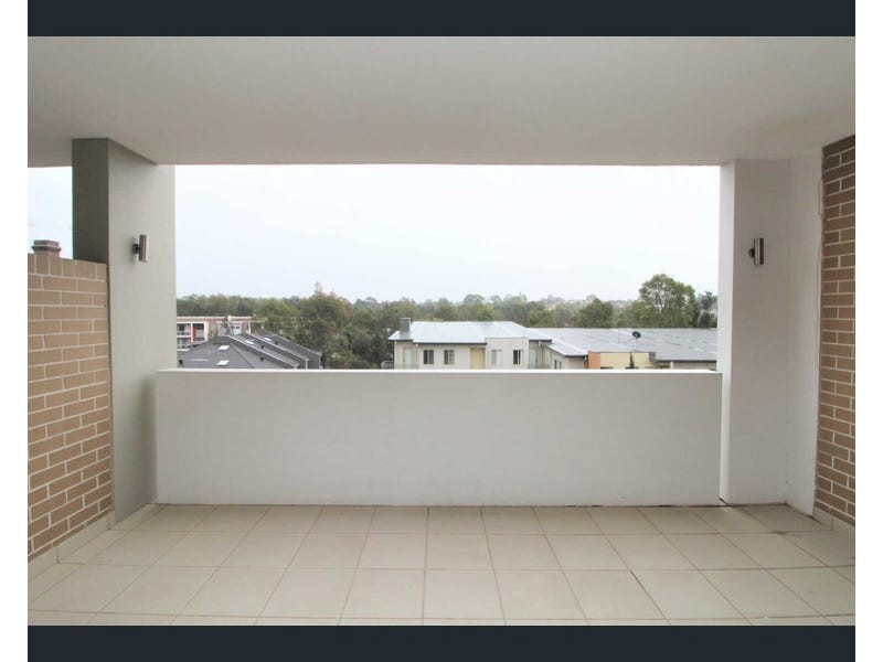 15/28 Brickworks Dr, Holroyd NSW 2142