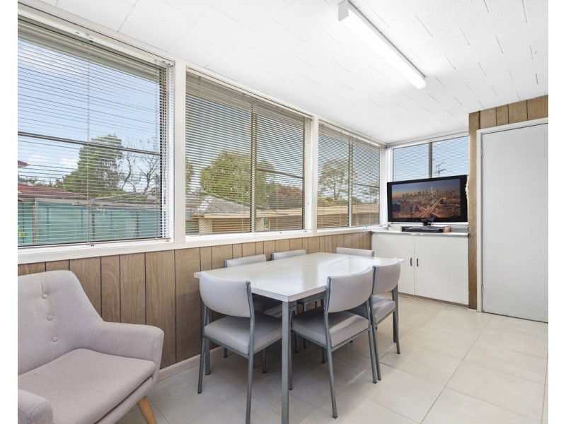 4 Gwydir Street, Greystanes NSW 2145
