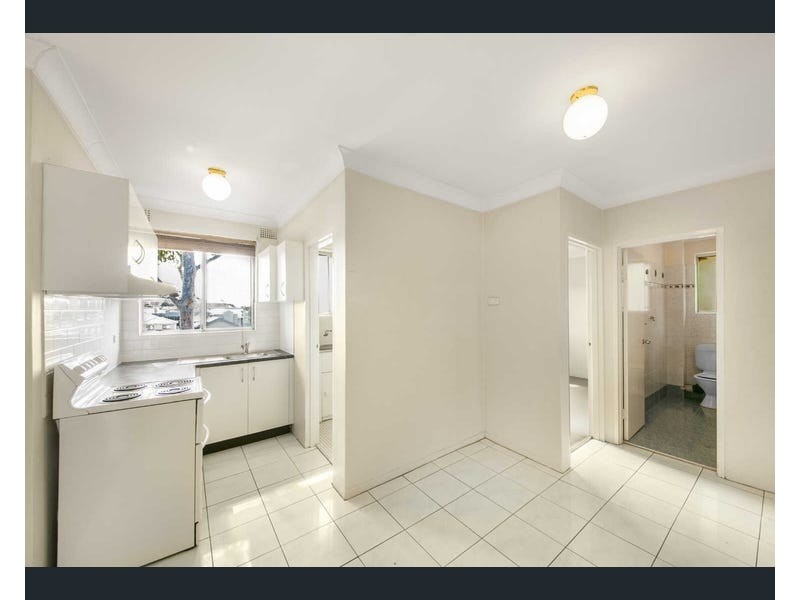 7/52 Birmingham St, Merrylands NSW 2160