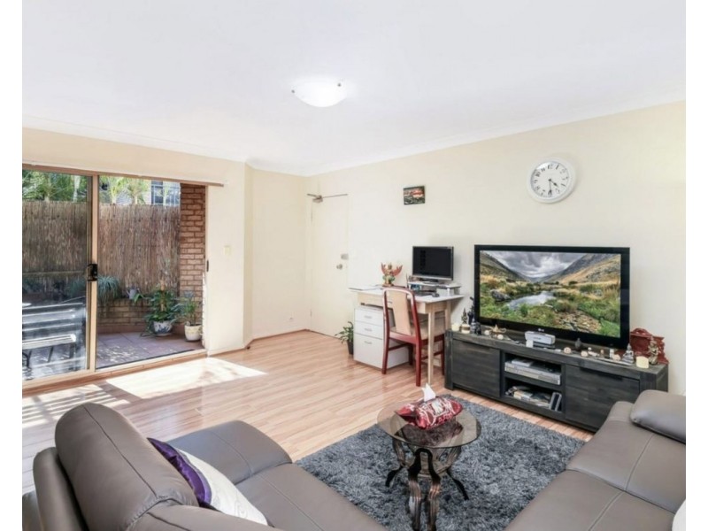 3/74 Newman St, Merrylands NSW 2160