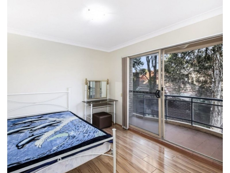 3/74 Newman St, Merrylands NSW 2160