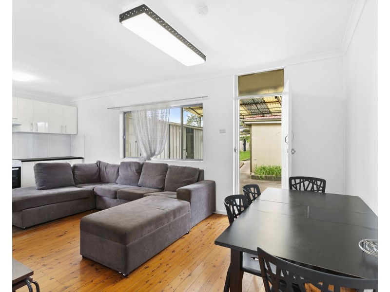 432 The Horsley Drive, Fairfield NSW 2165