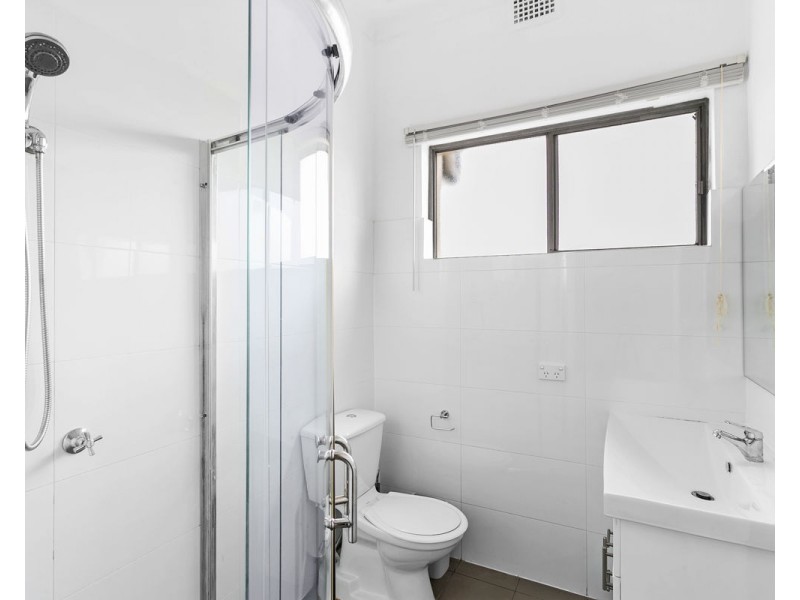 432 The Horsley Drive, Fairfield NSW 2165