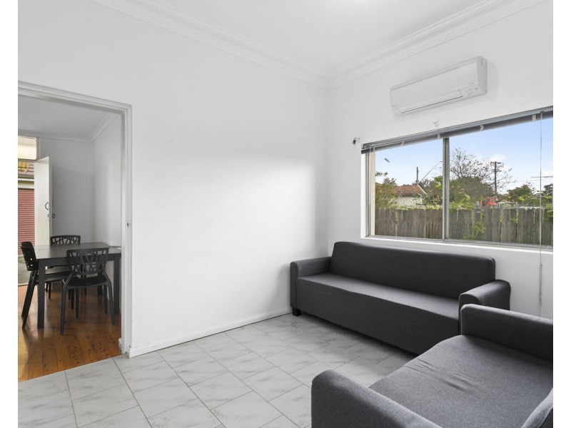 432 The Horsley Drive, Fairfield NSW 2165