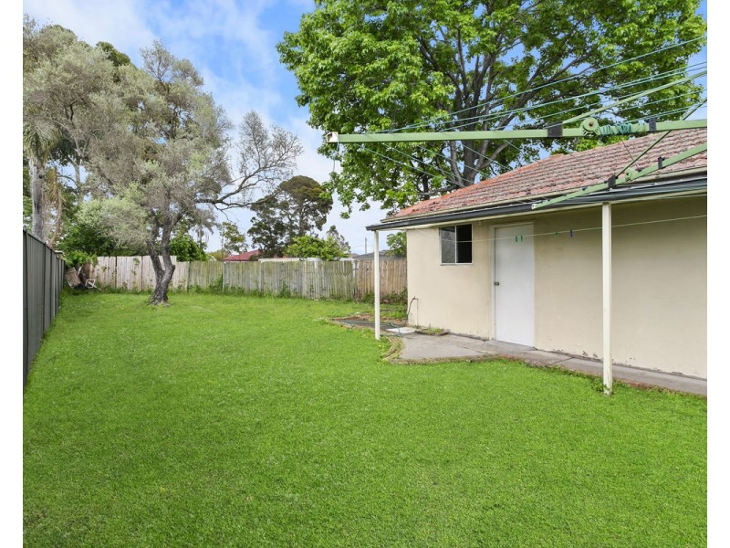 432 The Horsley Drive, Fairfield NSW 2165