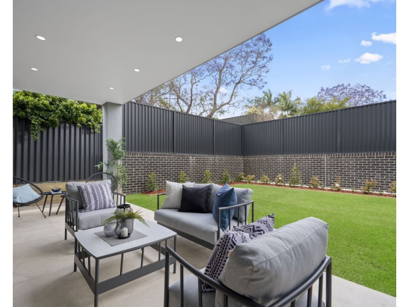 6a Taylor Street, Greystanes NSW 2145