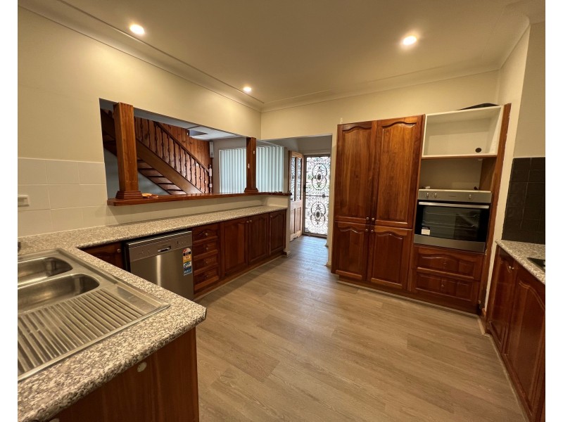 2 Stella Pl, Blacktown NSW 2148