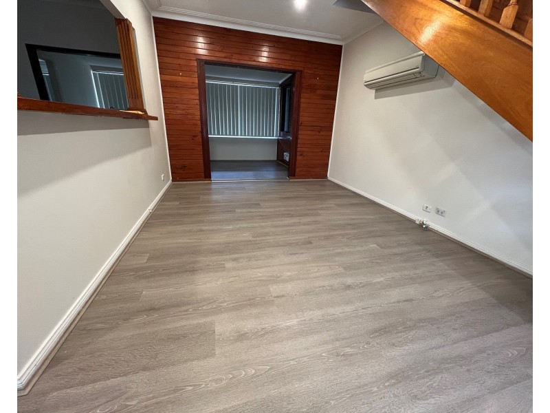 2 Stella Pl, Blacktown NSW 2148