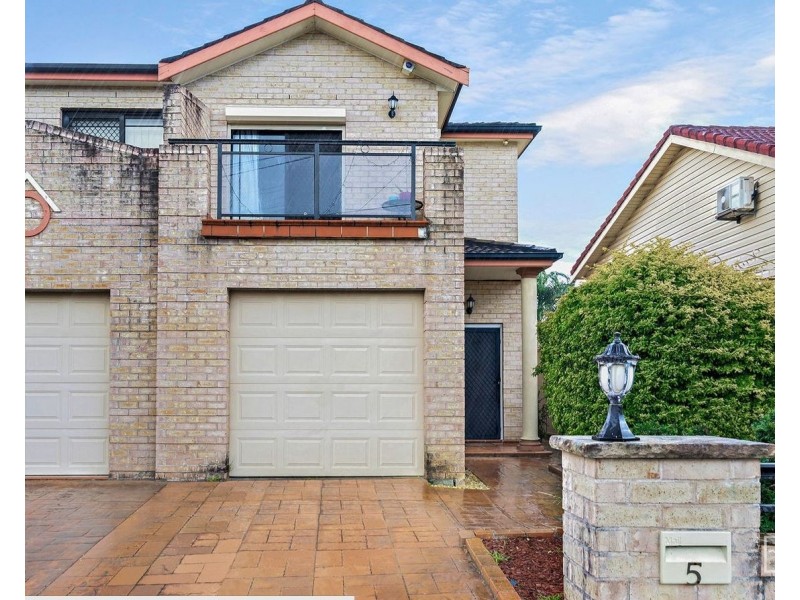 5 Henderson St, Merrylands NSW 2160