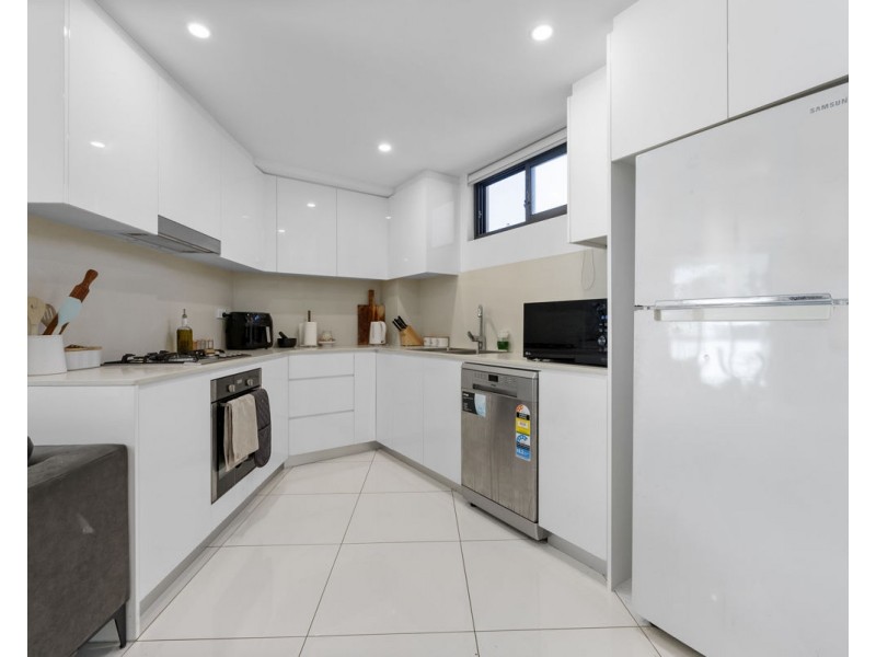 15/86-88 Railway Terrace, Merrylands NSW 2160