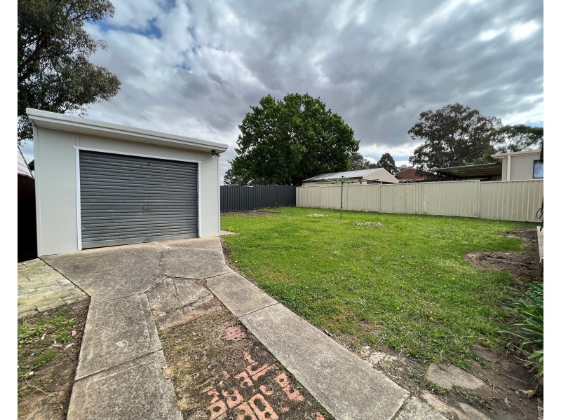 23 Macleay St, Greystanes NSW 2145