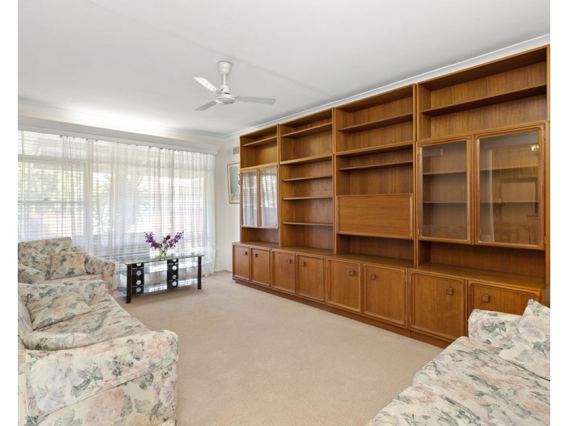 11 Olsen Street, Guildford NSW 2161