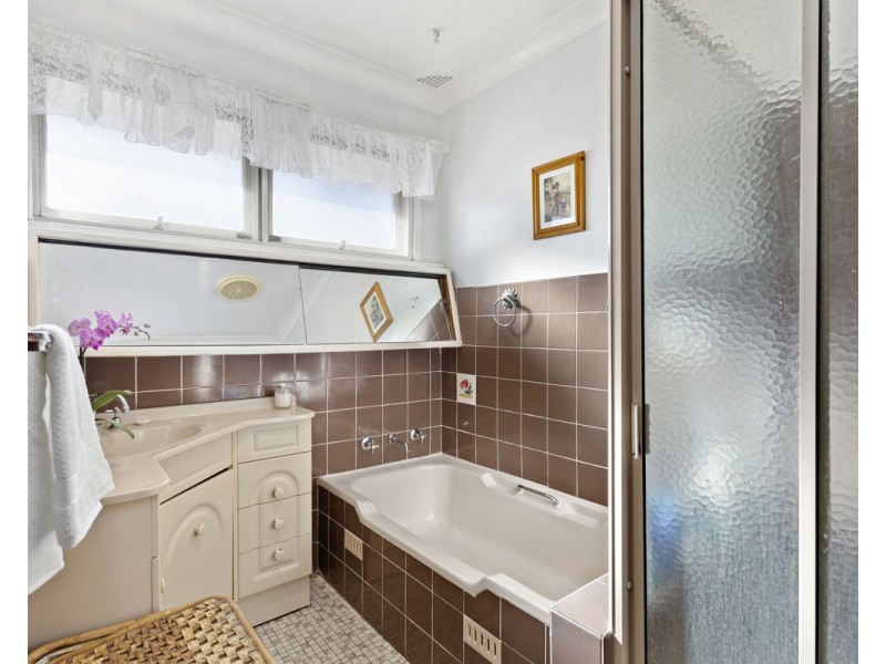 11 Olsen Street, Guildford NSW 2161