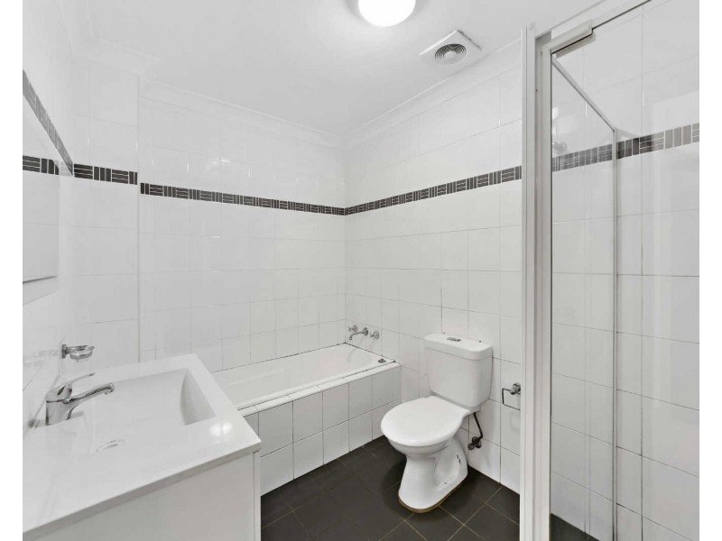 7/2 Reid Av, Westmead NSW 2145