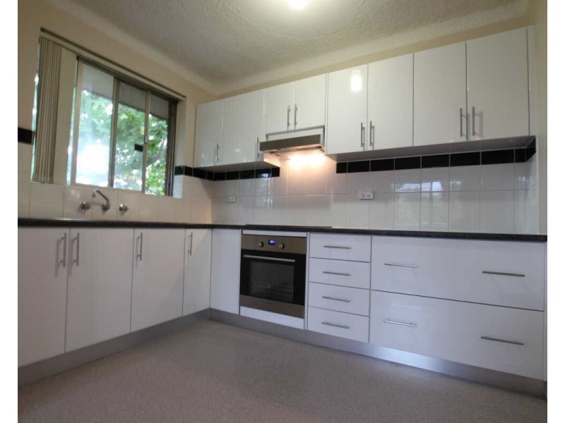 6/8 Allen St, Harris Park NSW 2150